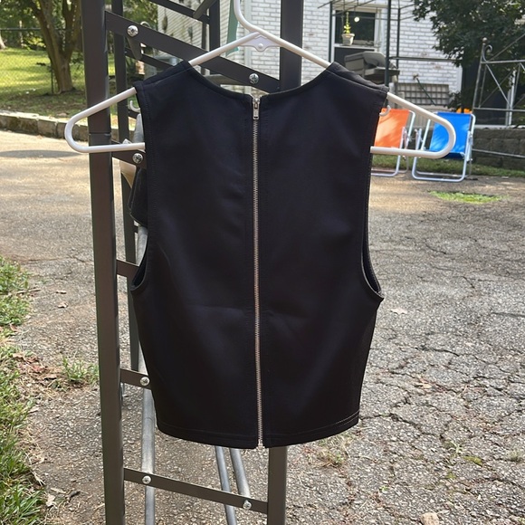 Black Sparkle & Fade crop top - Picture 2 of 3